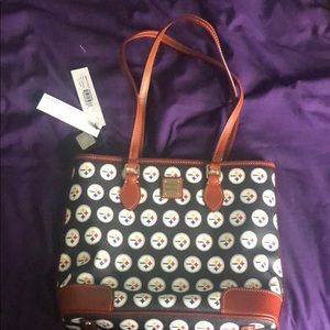 NWT Dooney & Bourke Purse